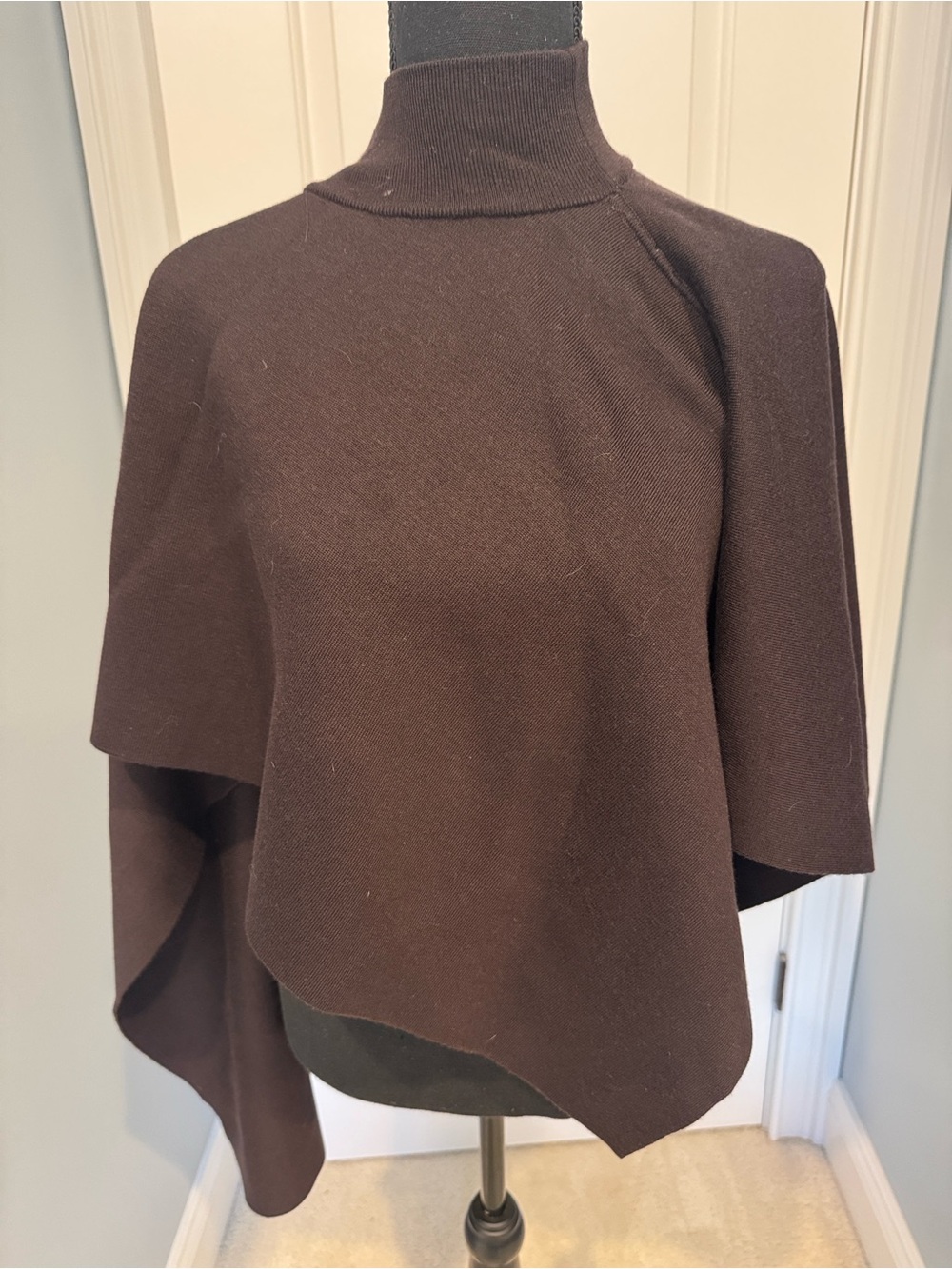 COS Women’s Brown Mock Neck Sweater Cape new